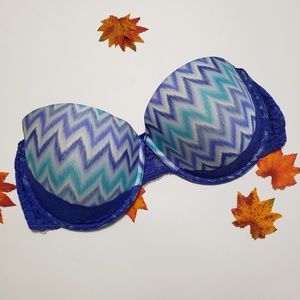 Fruit of the Loom | blue strapless lace bra
